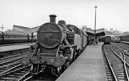 Ben Brooksbank / Belfast York Road Railway Station